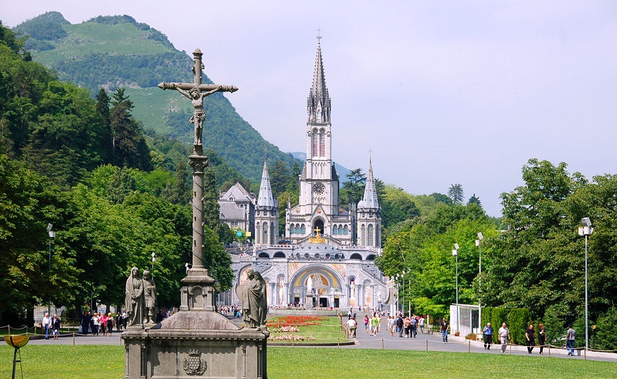 immagine Pellegrinaggio da Napoli   NAPOLI/LOURDES/24